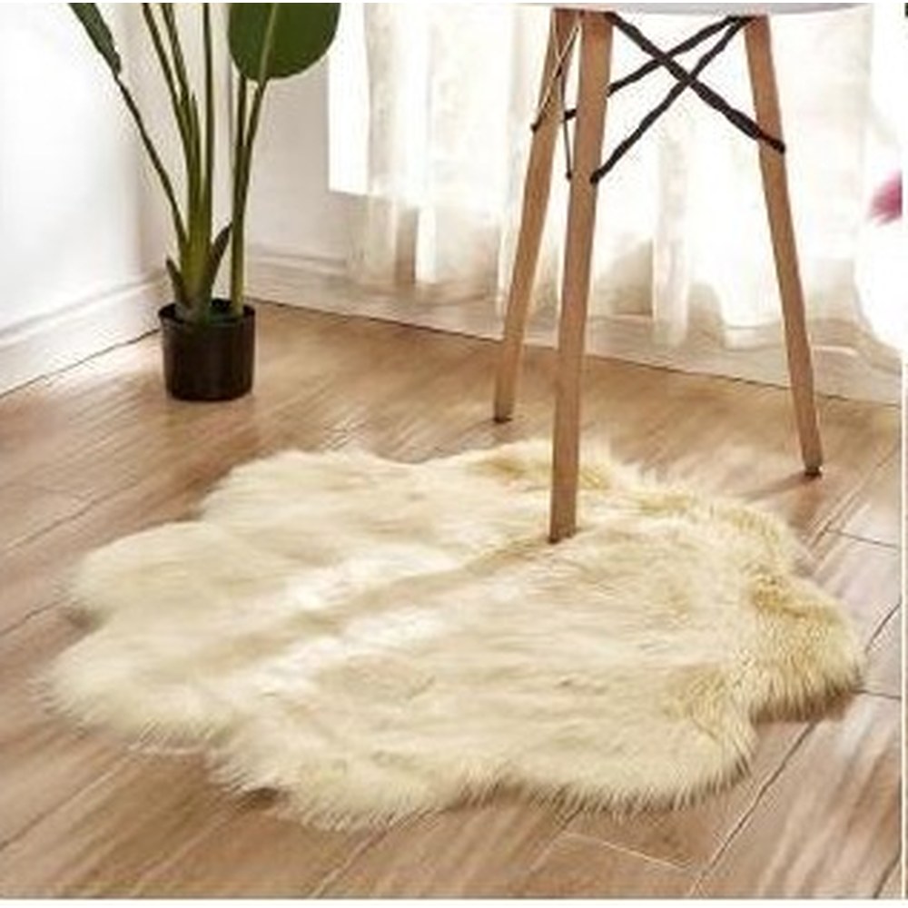 Tapis fausse laine — Gris