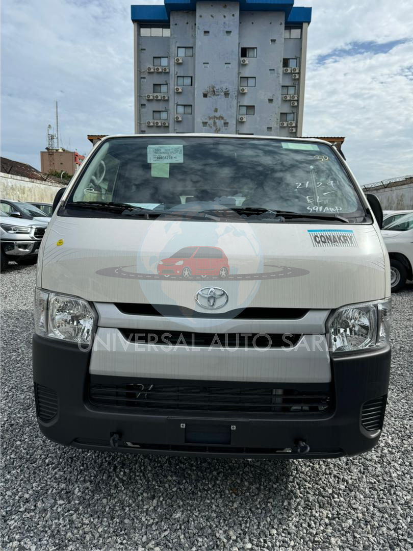 TOYOTA HIACE VAN FOURGON