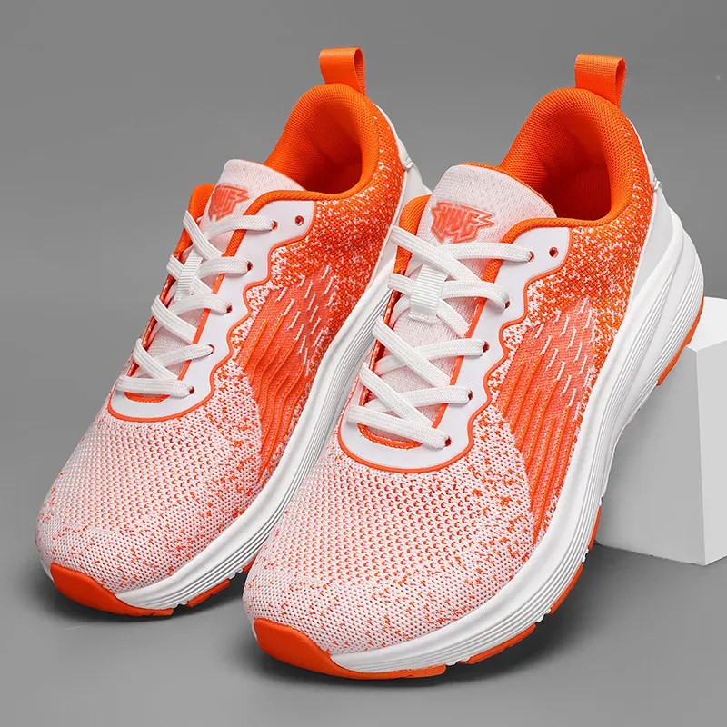 Chaussures de sport légères et respirantes