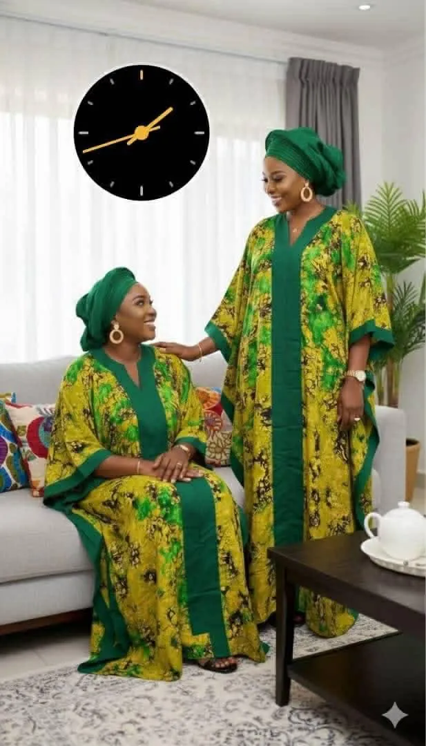boubou africain (ou plus précisément un boubou long moderne).